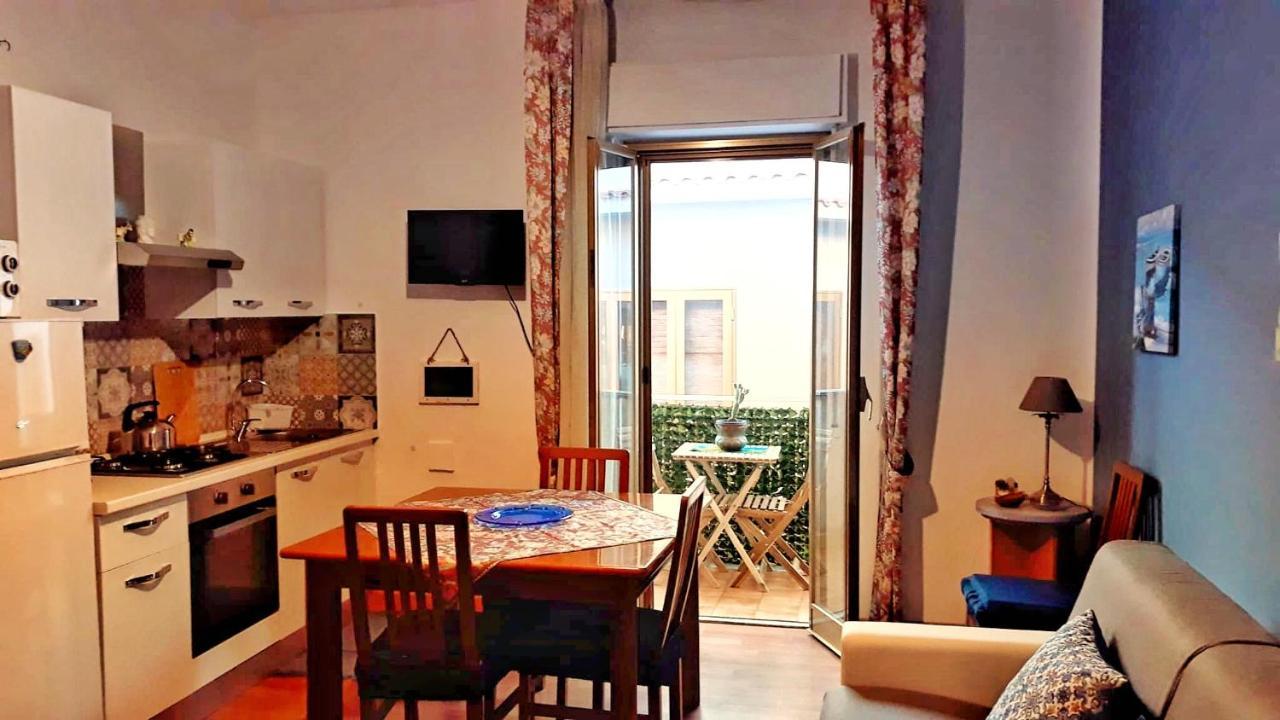 Casa Vacanza La Isla Bonita Isola delle Femmine Dış mekan fotoğraf