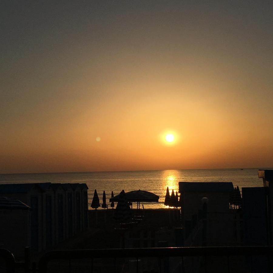 Casa Vacanza La Isla Bonita Isola delle Femmine Dış mekan fotoğraf
